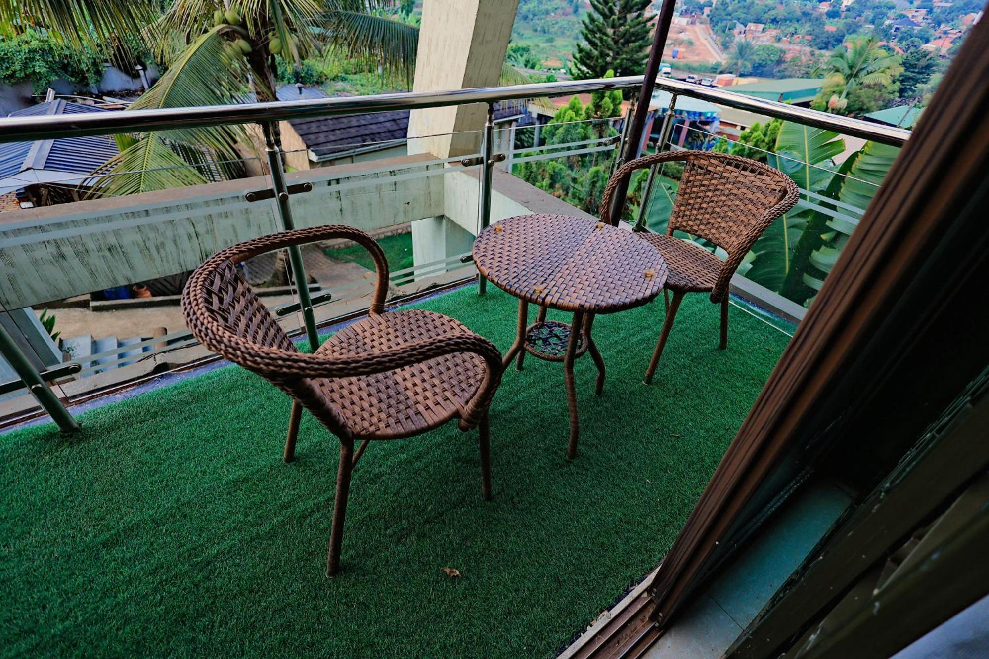 Shine Country Resort Hotel Naziba Exterior foto