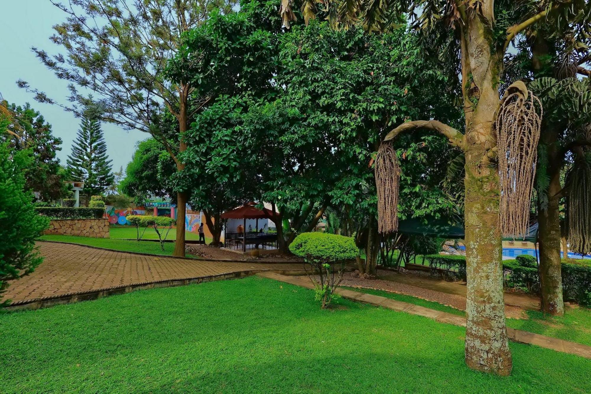 Shine Country Resort Hotel Naziba Exterior foto